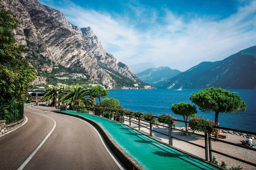 The Original Lake Garda Tour with Boat Trip - Tour of the North