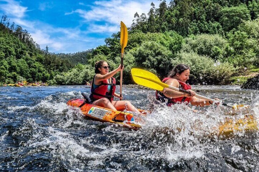 Canoeing / Canoaeing Rio Mondego River, Penacova, Coimbra, Portugal via Trans Serrano