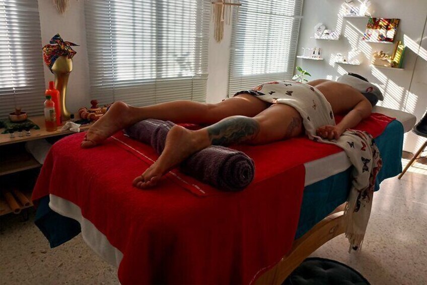 Cali: Holistic Therapies