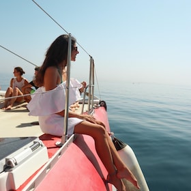 Hurghada Pelayaran Layar Katamaran dengan Snorkeling dan Makan Siang