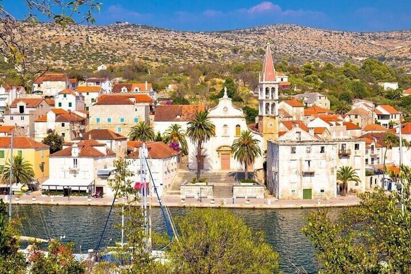 Embark Croatia - 5 Islands PRIVATE Speedboat Tour Split-Dalmatia