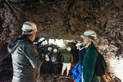 Terceira: Tour zu den Lavahöhlen von Algar do Carvão