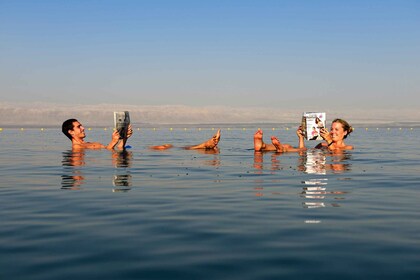 アンマン発：5時間の死海体験（ランチ付き）＆リターン