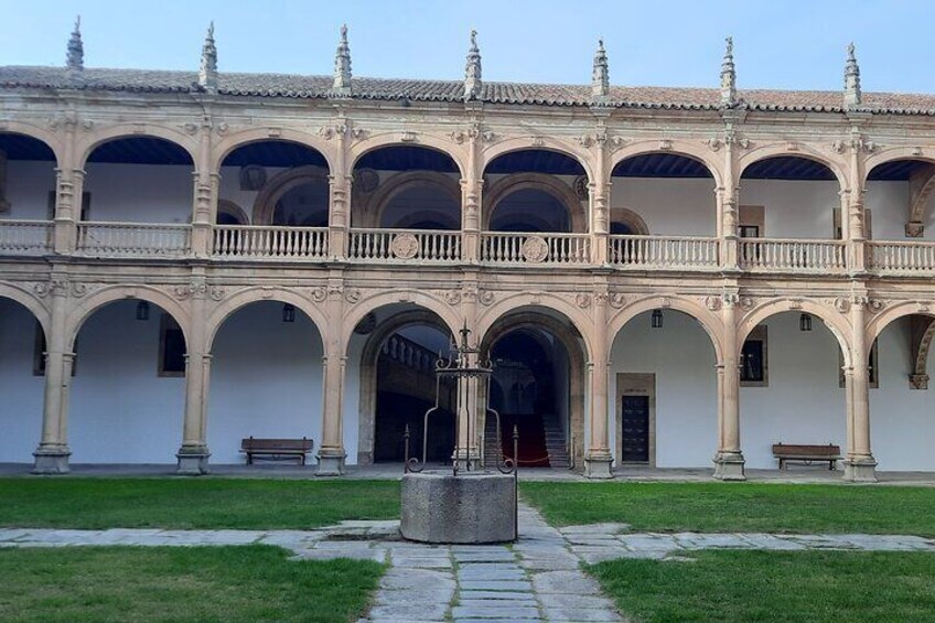Patio Colegio Mayor Fonseca