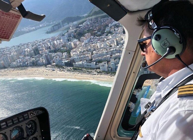 Picture 7 for Activity Rio de Janeiro: Sightseeing Helicopter Flight