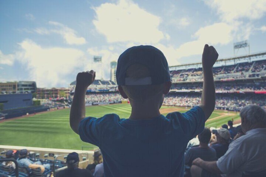 Chicago White Sox Baseball Game at Guaranteed Rate Field