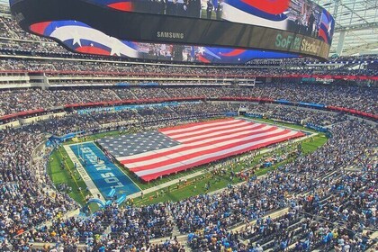 Los Angeles Chargers Football Spiel im SoFi Stadium