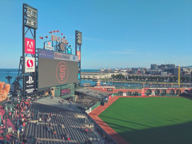 San Francisco Giants Baseball Game at Oracle Park