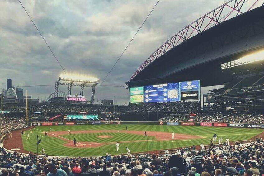 Seattle Mariners Baseball Game at T-Mobile Park