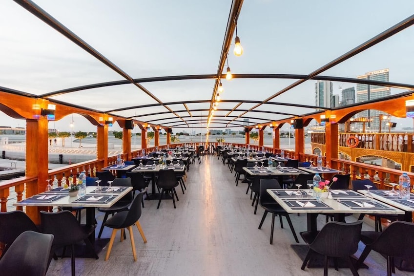 New Dubai Dinner Cruise - See the Famous location of Al-Seef