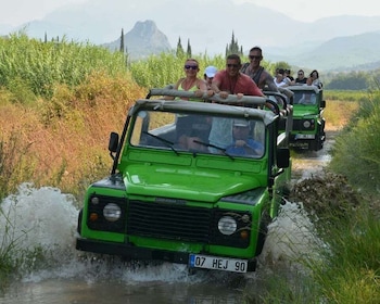 Tutustu Taurusvuoristoon: Jeep Safari kaikenikäisille