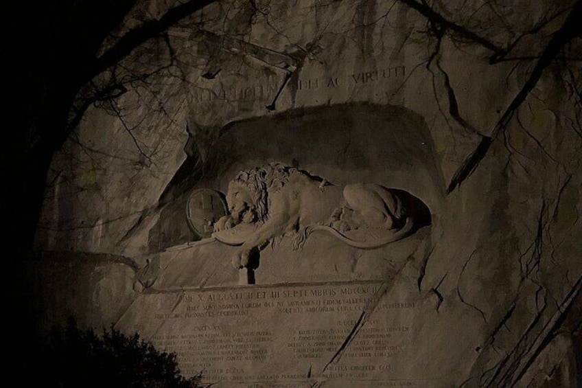 Lion monument