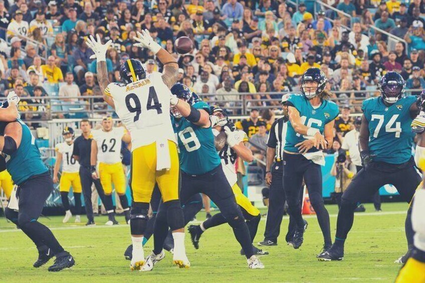 Pittsburgh Steelers Football Game at Acrisure Stadium