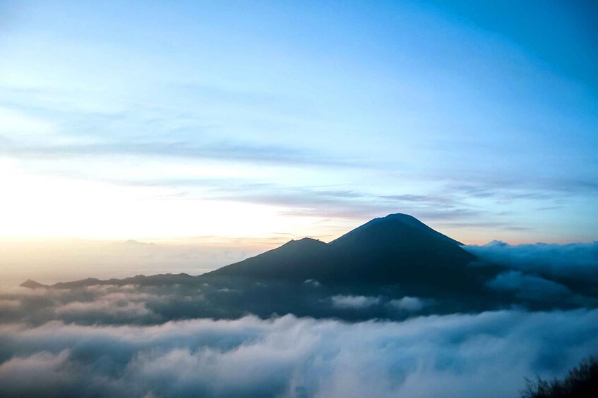 Picture 6 for Activity Bali: Mount Batur Sunrise Hike and Natural Hot Spring