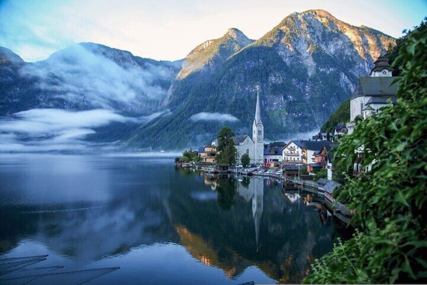 Hallstatt & Salt mine Private full-Day Tour from Salzburg