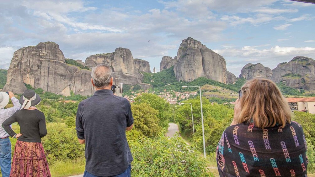 Picture 24 for Activity Athens to Meteora: Monasteries & Hidden Caves Bus Tour