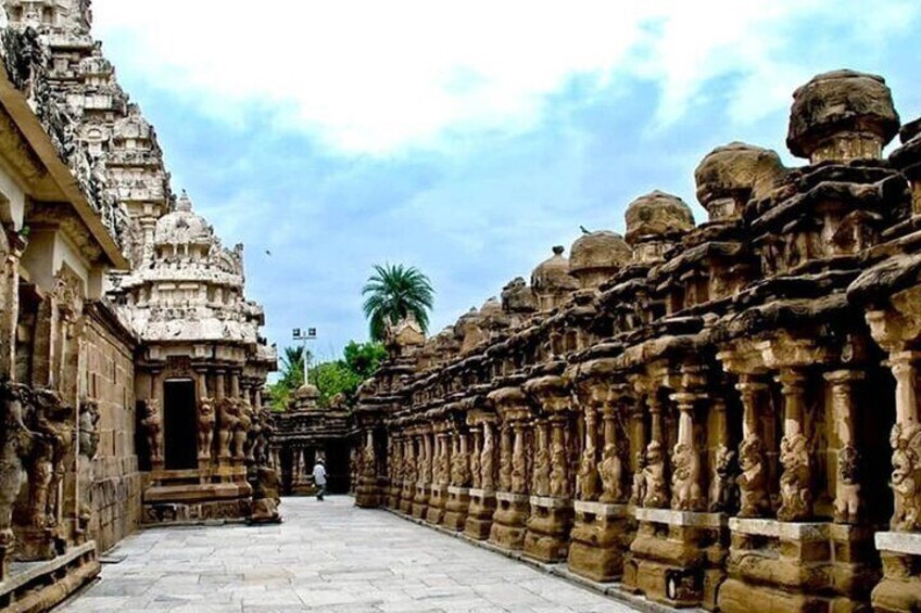 Kailasanatha Temple - Chuttibaaz.com