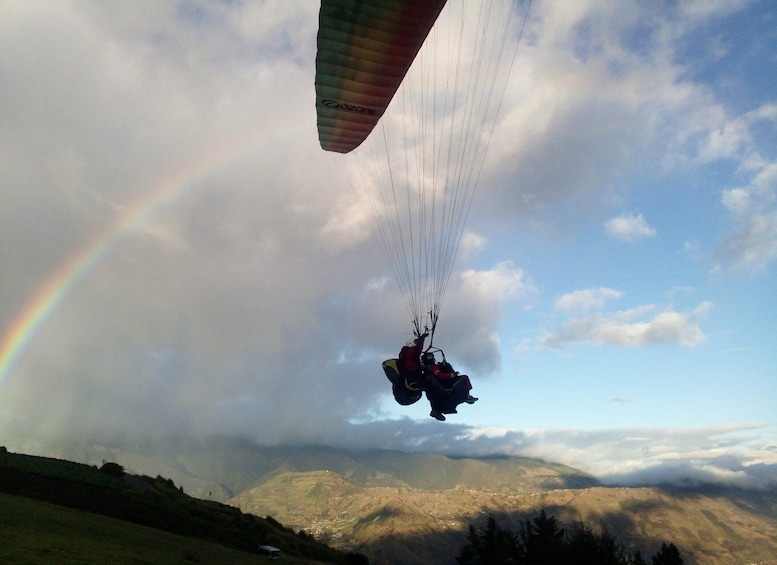 Banos: Scenic Ecuador Paragliding Experience