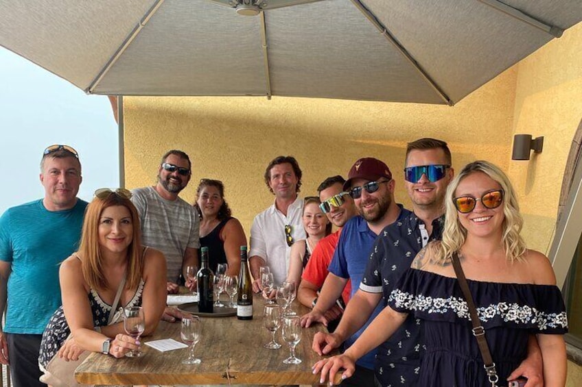 Kelowna Zipline and Wine Tour