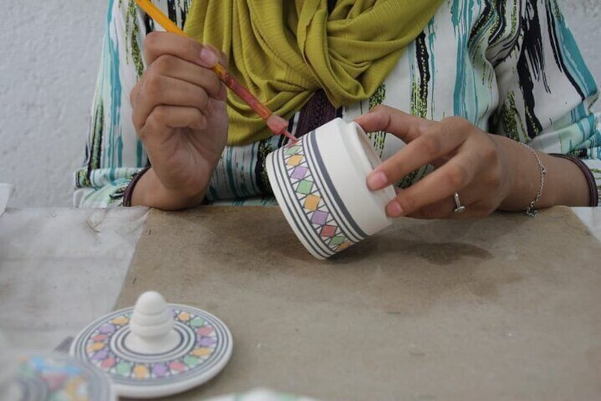 2 Hour Private Moroccan Heritage and Art Pottery Workshop