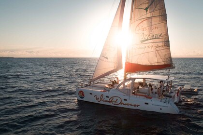 Grand Baie : Cocktail et croisière en catamaran au coucher du soleil