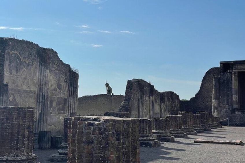 From Positano: Pompeii Vesuvius & Lunch All inclusive