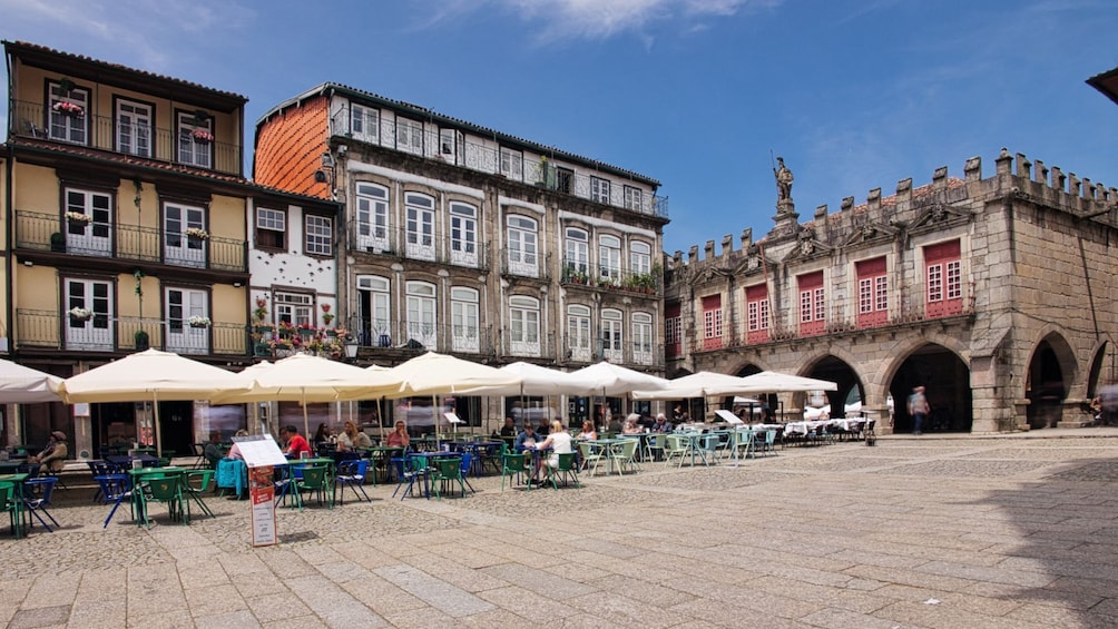 Small-group Braga & Guimaraes Tour with Lunch and Entries Included