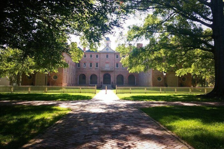  Private Full Day Tour of Colonial Williamsburg