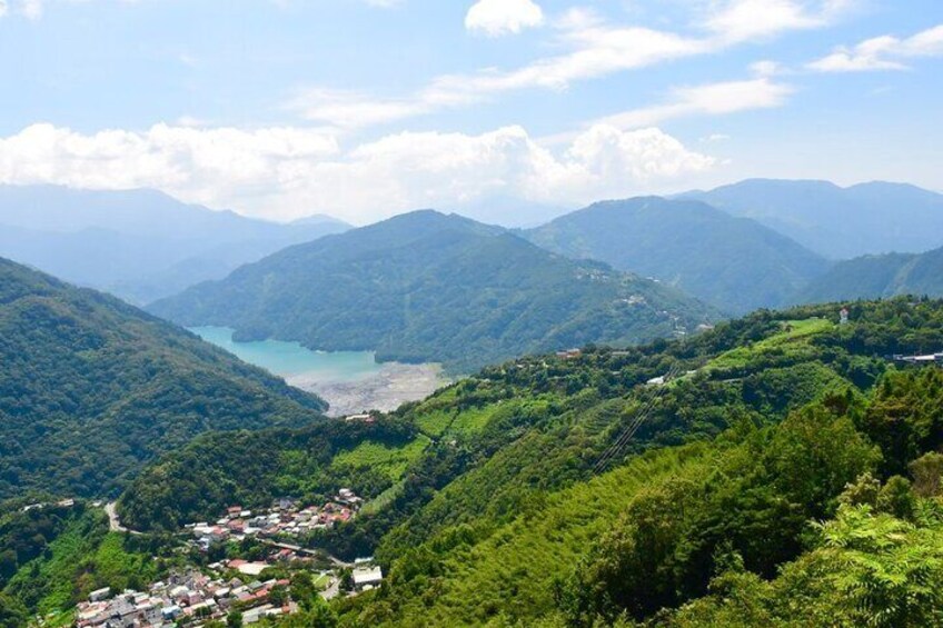 Sun Moon Lake and Qingjing Shared Day Tour Taiwan