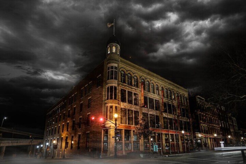 Derby City Ghosts: Louisville Hauntings Tour 