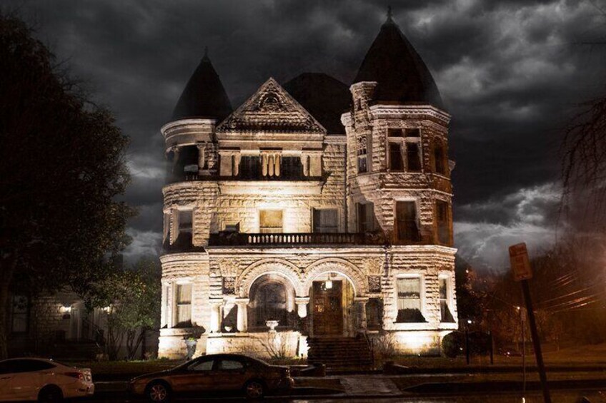 Derby City Ghosts: Louisville Hauntings Tour 