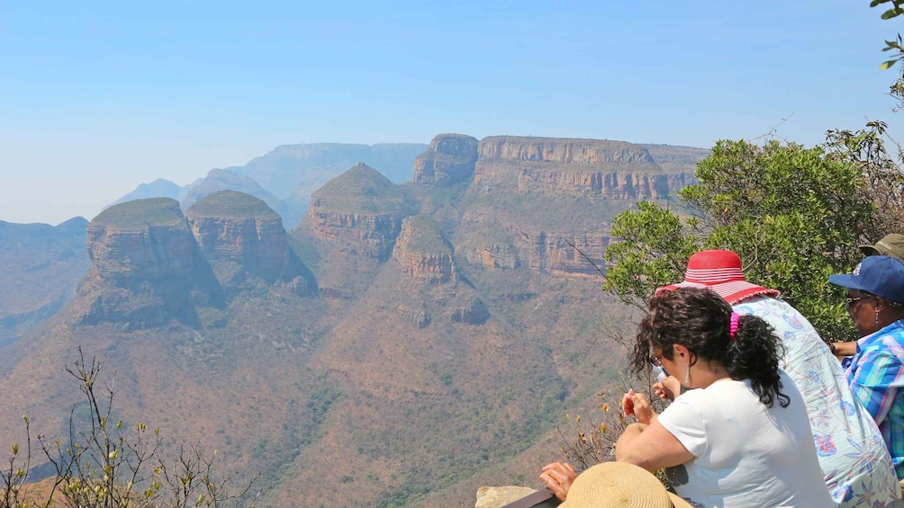 Picture 3 for Activity From Hazyview: Blyde River Canyon Highlight & Boat Cruise