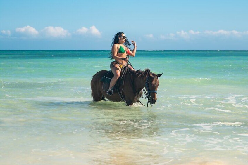 Dunn’s River Falls Bamboo Rafting and Horseback Ride Private Tour