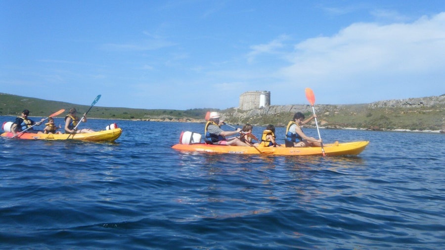 Menorca: Half-Day Kayak Excursion in Fornells
