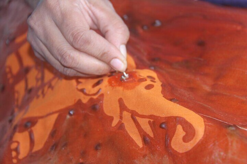 Interactive Batik Workshop and Lessons in Sri Lanka