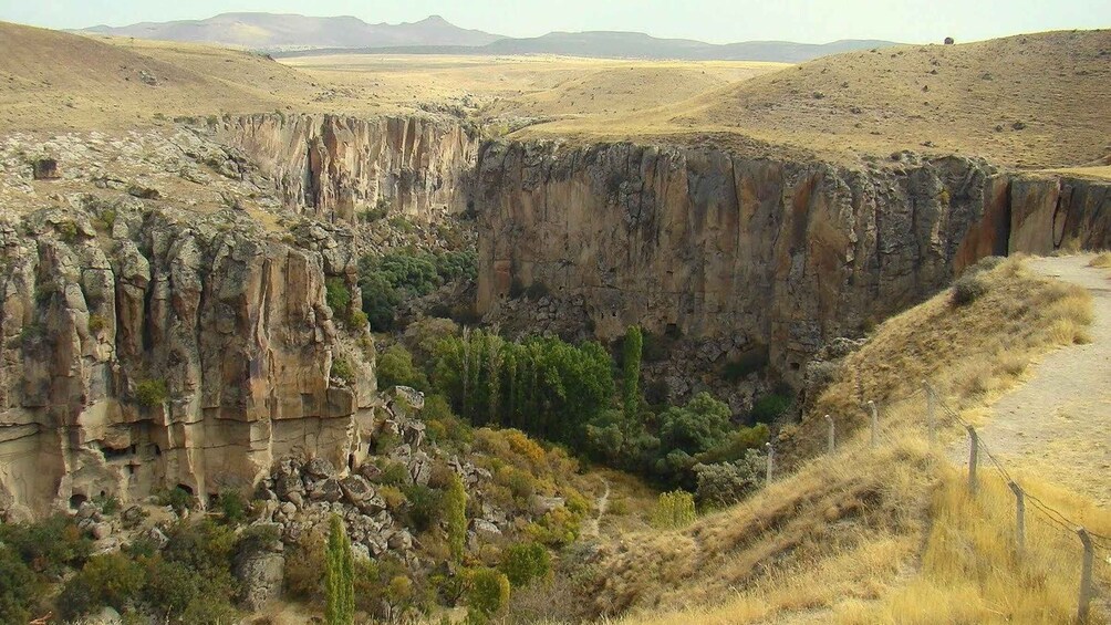 Picture 2 for Activity Derinkuyu Underground City and Ihlara Valley Cappadocia Tour