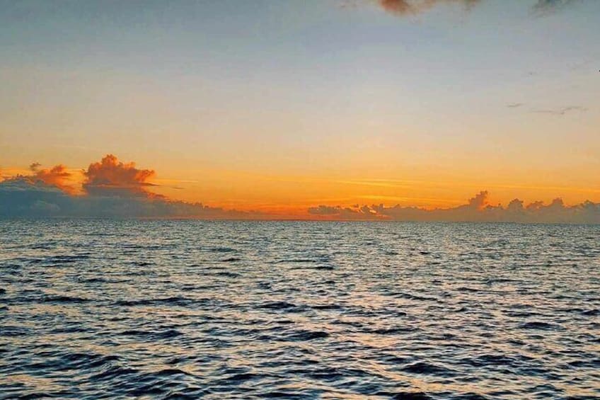 Guided sunset cruise on Raiatea Lagoon
