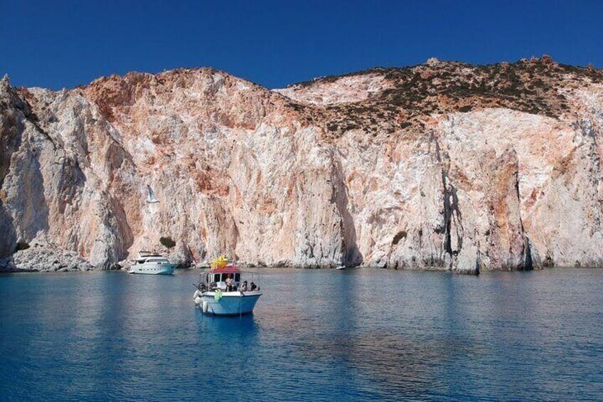 Morning Group Fishing Tour from Milos To Polyaigos