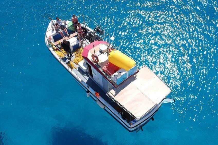 Morning Group Fishing Tour from Milos To Polyaigos