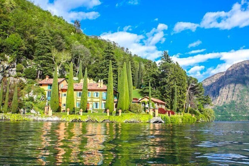 Private Customizable Boat Tour in Lake Como
