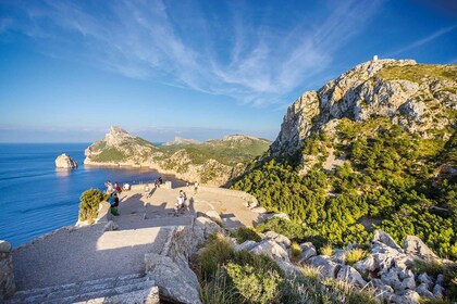 Mallorca: Die Altstadt von Alcudia, der Markt und der Strand von Formentor