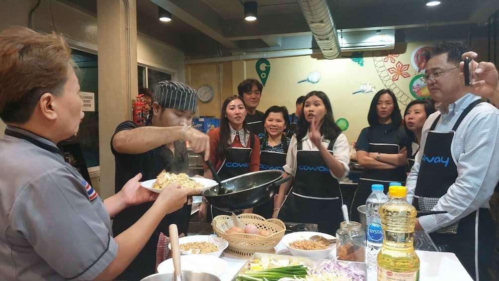 Picture 6 for Activity Bangkok: Half-Day Thai Cooking Class in Bangrak District