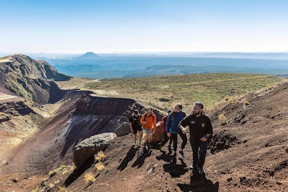 Rotorua: Mount Tarawera Volcanic Crater Half-Day Guided Walk: Mount Tarawer...