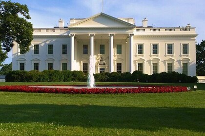 Private White House Neighborhood Walking Tour