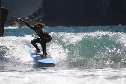 Funchal : Leçon de surf de groupe de l’île de Madère