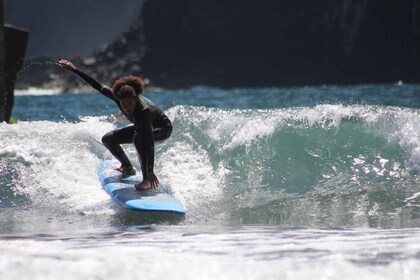 Funchal: Surfetime for grupper på Madeira