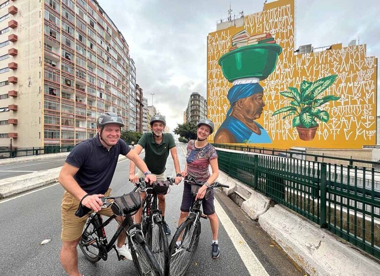 Picture 5 for Activity São Paulo: Downtown Historical Bike Tour