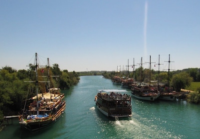 Manavgat Cruise & Grand Bazaar med lunch och obegränsat med dryck