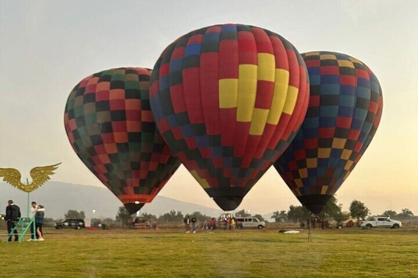Hot Air Balloon Flight over Teotihuacan