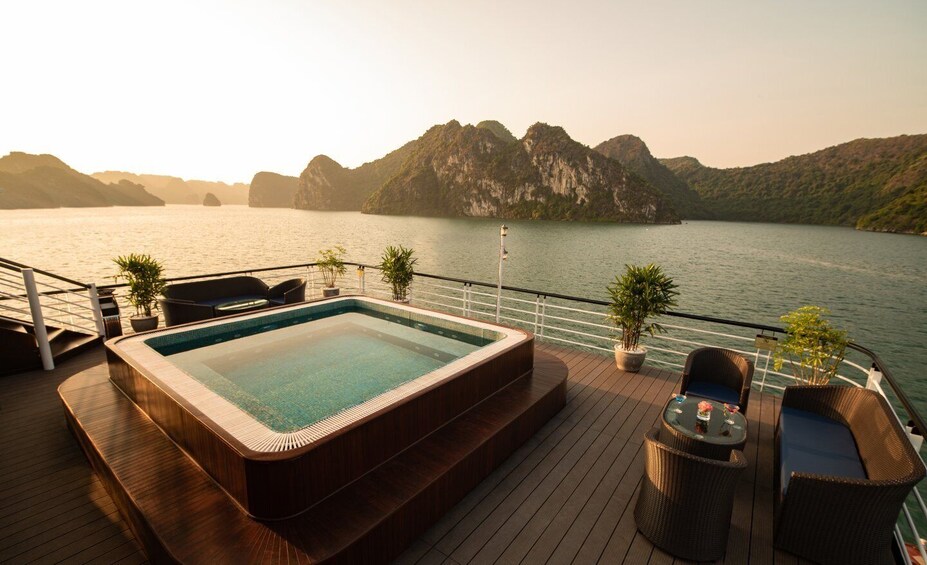 Picture 34 for Activity Ha Long - Lan Ha Bay 5 Star Cruise Private Balcony